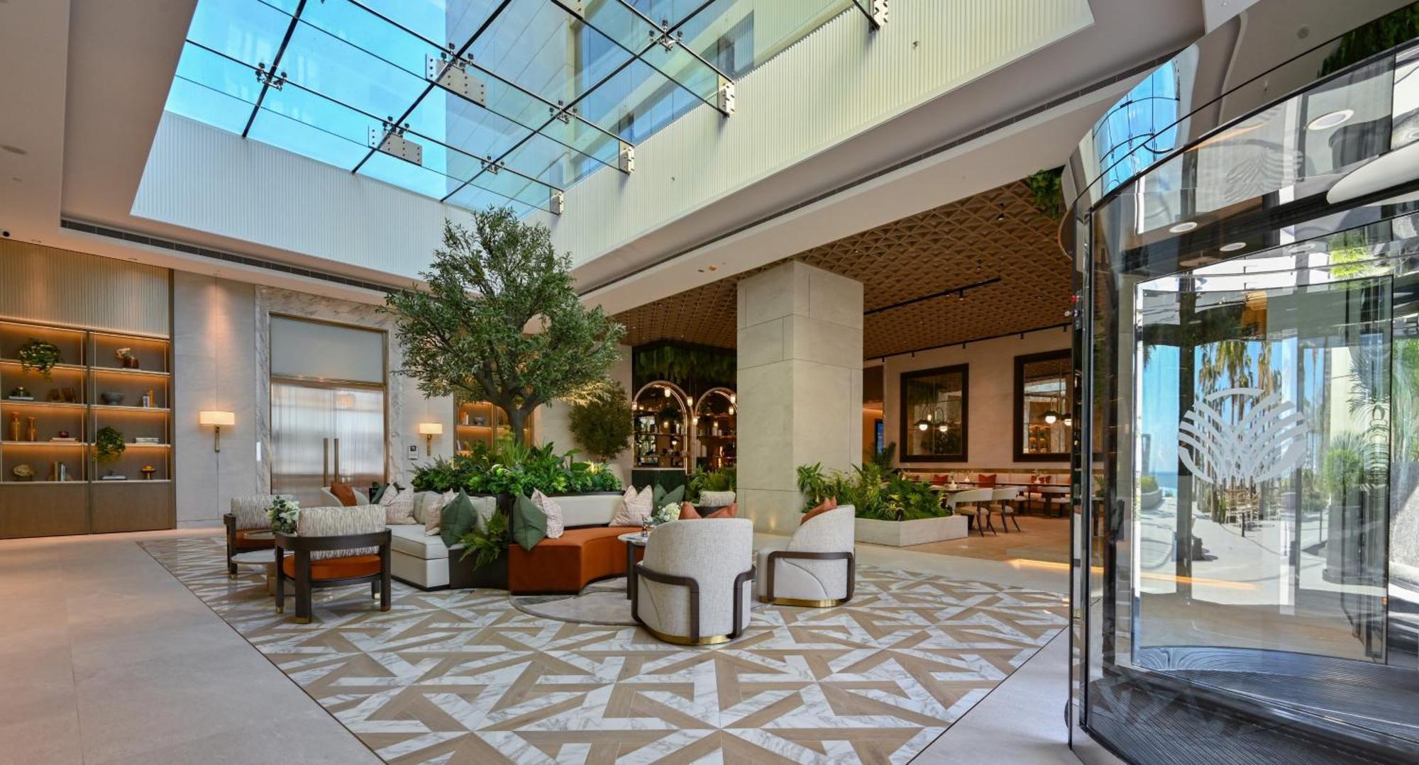 Onyx Rotana Hotel Manama Exterior foto The lobby of the hotel